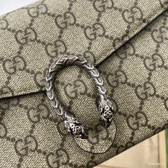 First bag ru mini Gucci leather Dionysus chain bag 0710